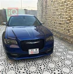 کرایسلەر 300